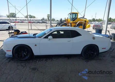 2015 Dodge Challenger R/T Scat Pack z USA, uszkodzony, nr VIN 2C3CDZFJ3FH769834